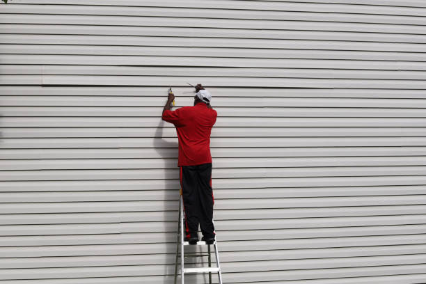 How To Choose The Right Materials for Your Siding Installation in 'Good Hope, CA